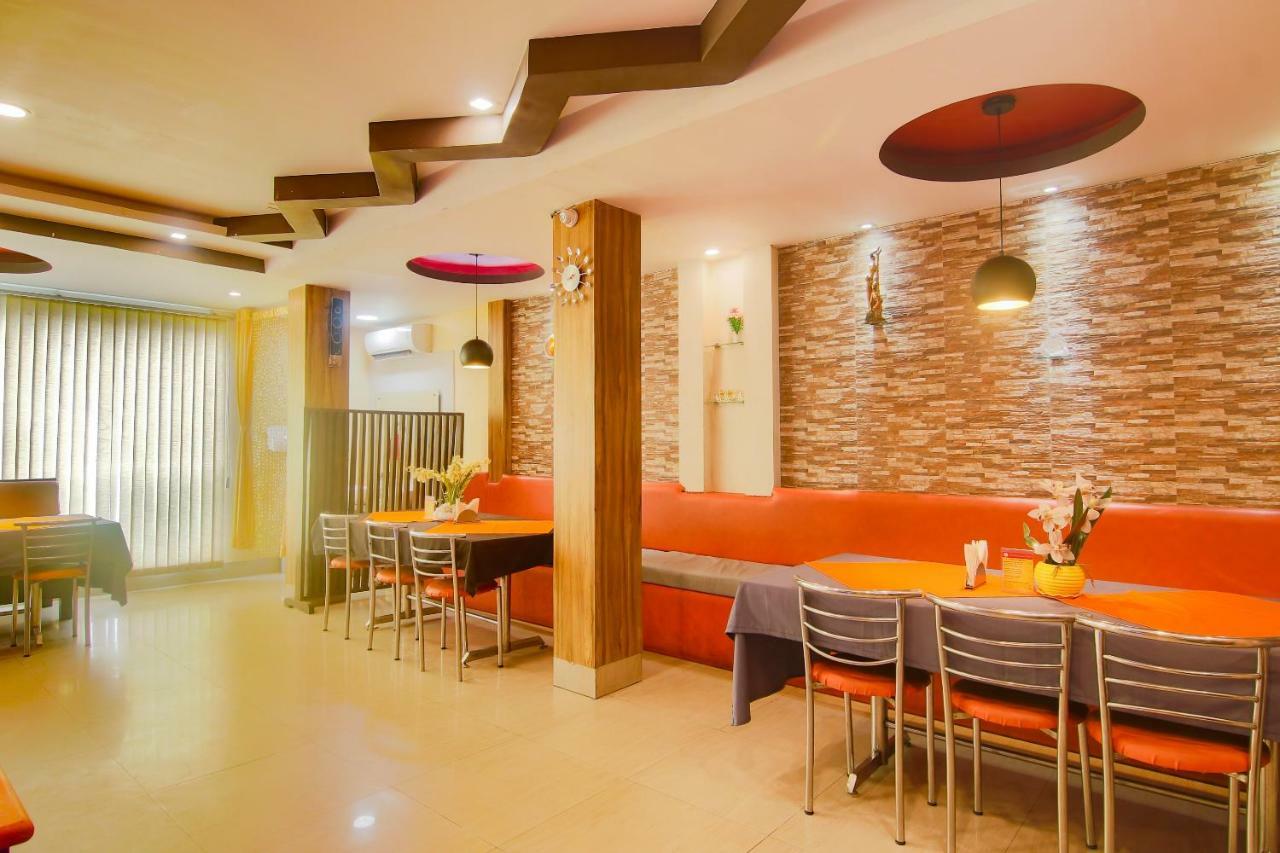 Oyo Dayal Residency Tezpur Kültér fotó