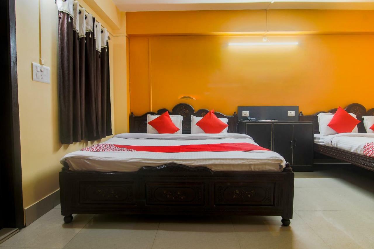 Oyo Dayal Residency Tezpur Kültér fotó